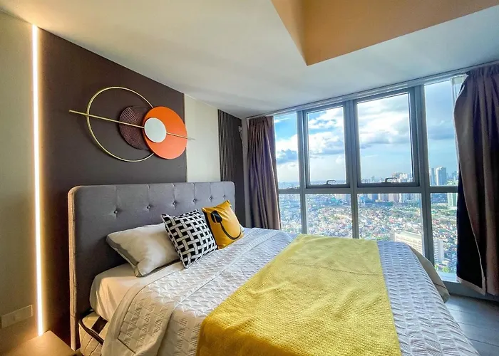 Apartamento Luxury 2br Penthouse Across Uptown Bgc I Modern Manila